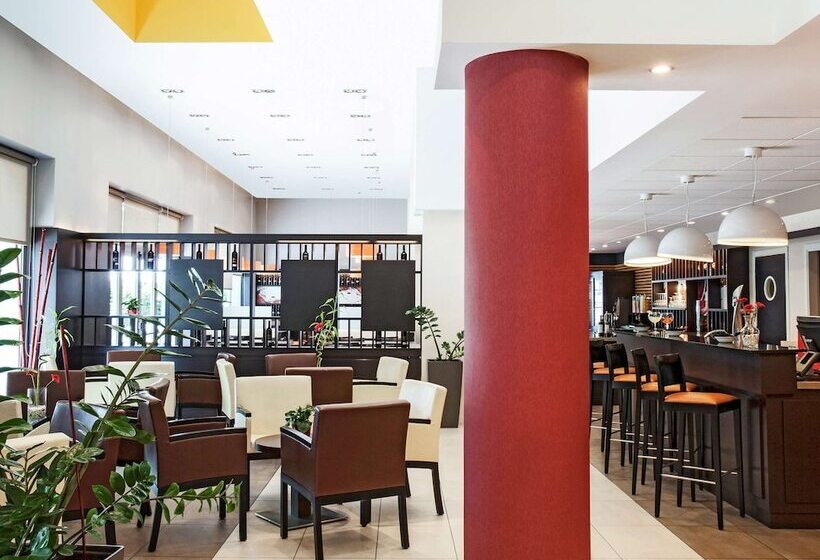 Отель Ibis Barcelona Mollet