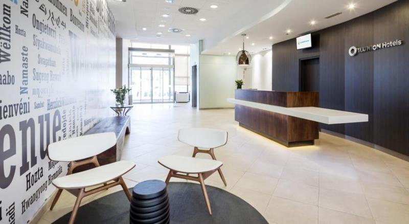 فندق Ilunion Valencia 3