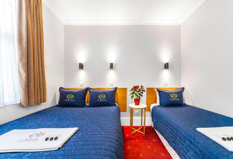 Jubilee Hotel Victoria