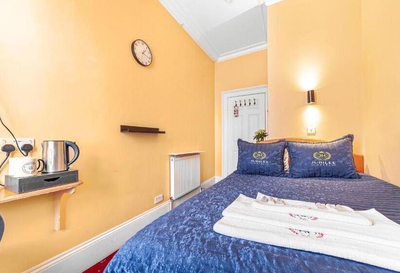 Jubilee Hotel Victoria