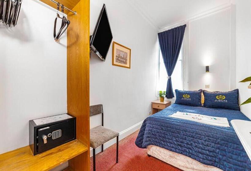 Jubilee Hotel Victoria