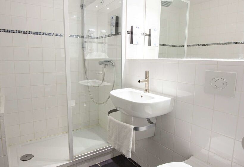 فندق Kyriad Bellegarde  Genève