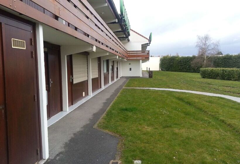 בית מלון כפרי Kyriad Chantilly Sud  Luzarches