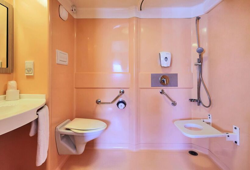 فندق Kyriad Direct Annemasse Genève