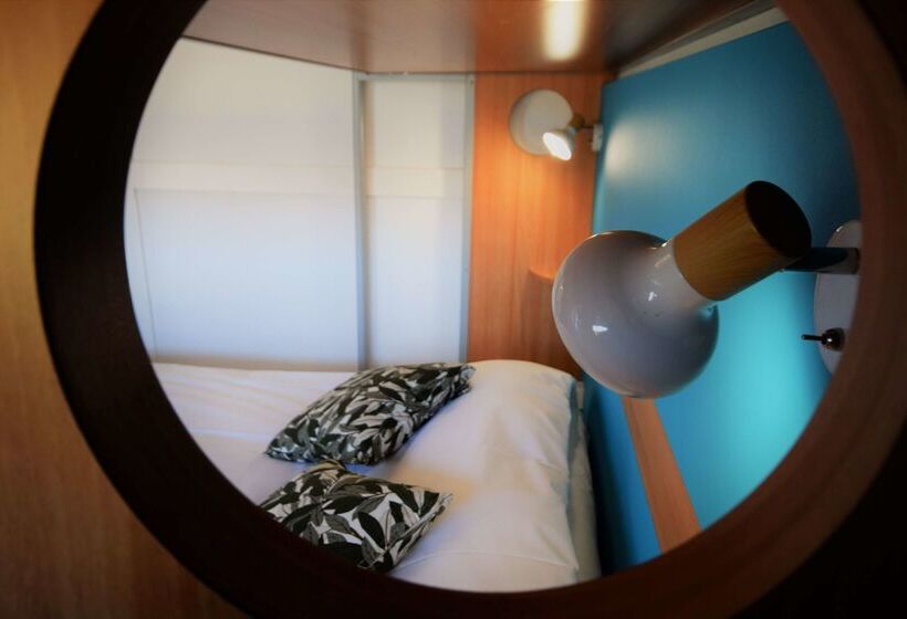 Отель Kyriad Direct Bordeaux Sud  Cestas