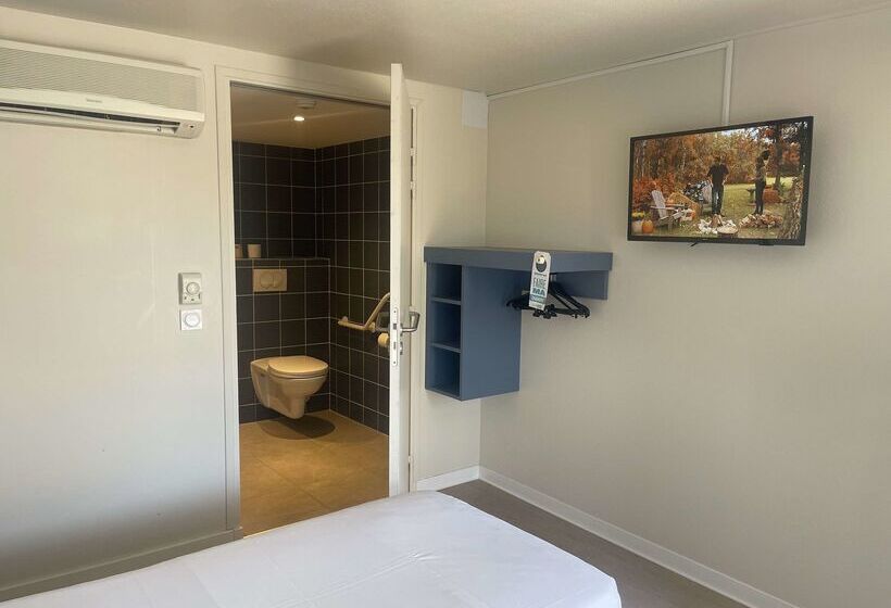 هتل Kyriad Direct Montpellier Saint Jean De Védas   La Peyrière