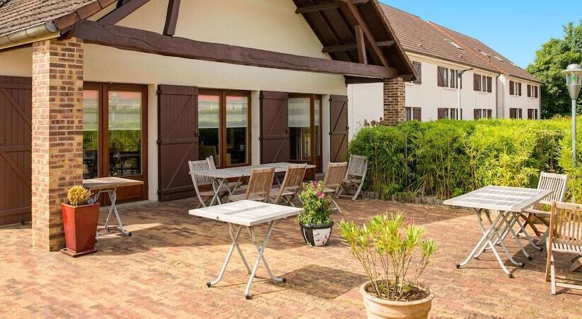 Hotel Kyriad Montargis Amilly