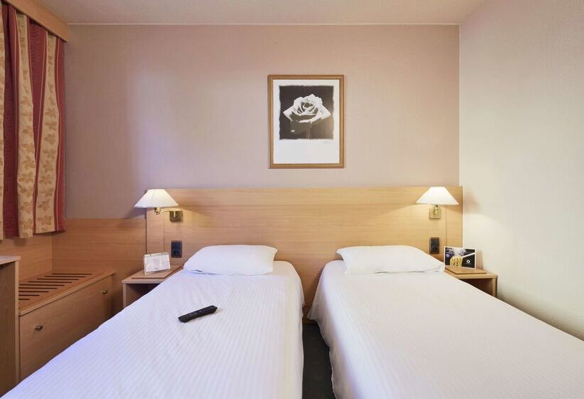 فندق Kyriad Montbeliard  Sochaux