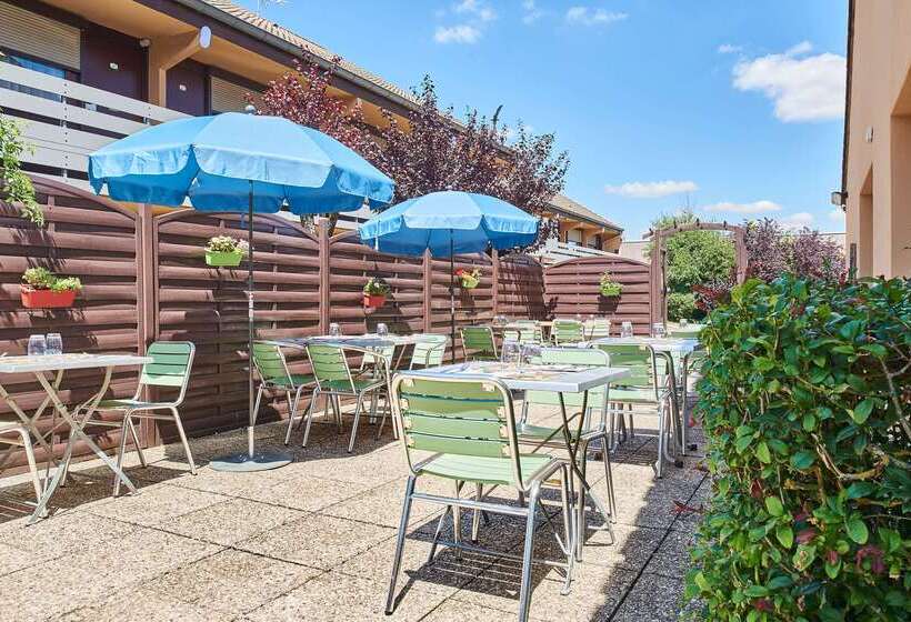 Отель Kyriad Nancy Ouest Laxou