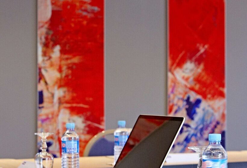 酒店 Kyriad Valence Nord Bourg Les Valence