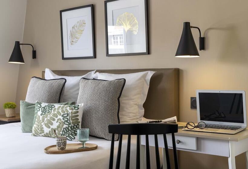 Отель Le Fer A Cheval