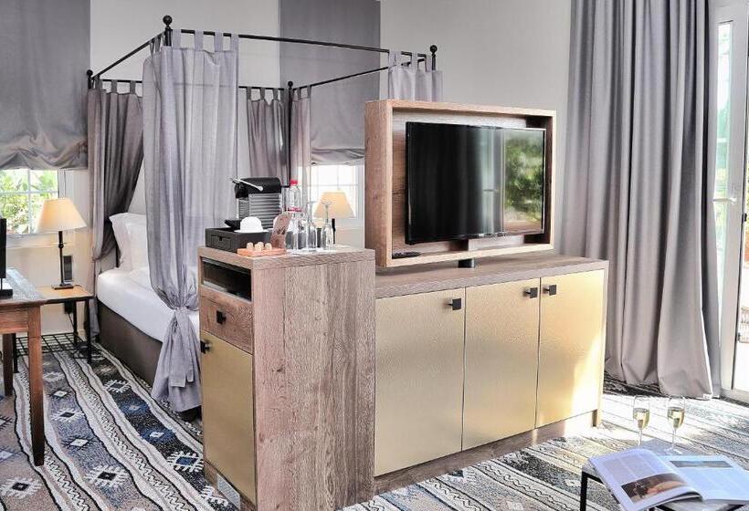 Lindner Hotel Mallorca Portals Nous, Part Of Jdv By Hyatt