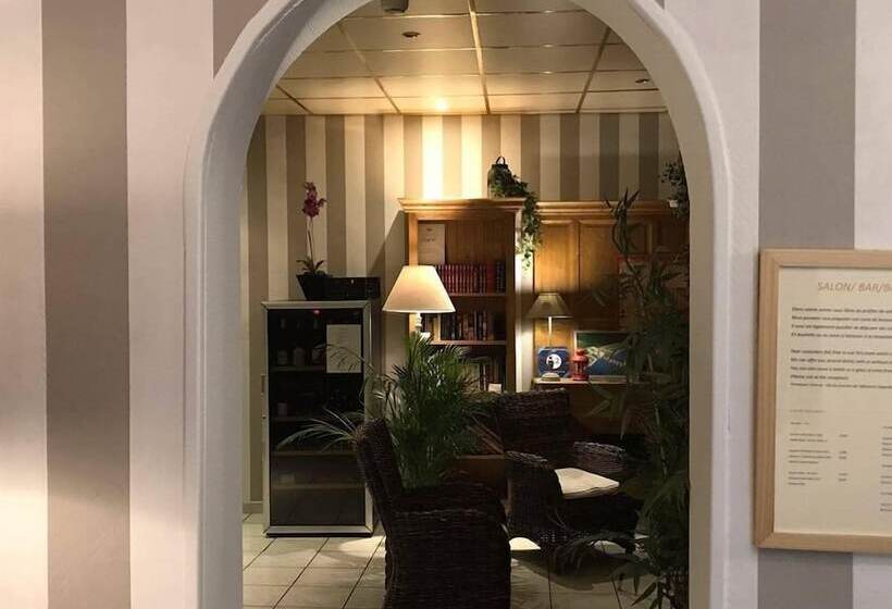 فندق Logis Hôtel Louise De Savoie