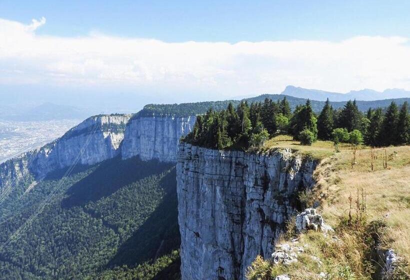 호텔 Logis Le Vernay