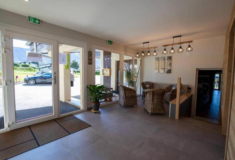 호텔 Logis Le Vernay