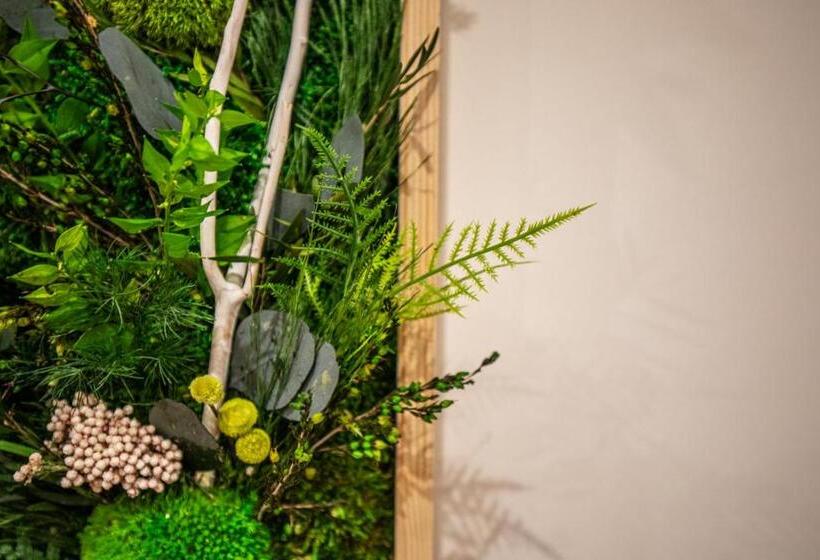 호텔 Logis Le Vernay