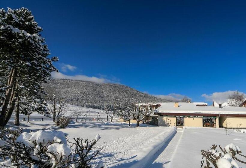 호텔 Logis Le Vernay