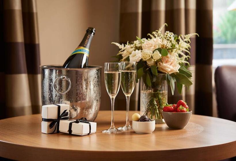 Macdonald Inchyra Hotel & Spa