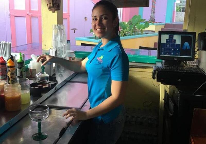 酒店 Mamacitas Guest House