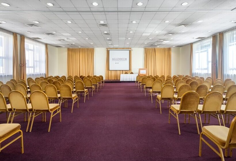 ホテル Millennium