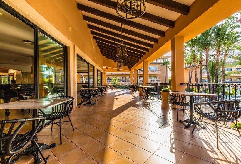 Mon Port Hotel & Spa