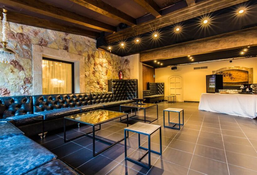 Mon Port Hotel & Spa