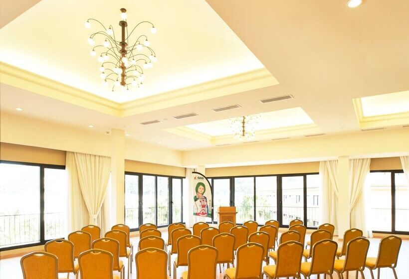 Mon Port Hotel & Spa