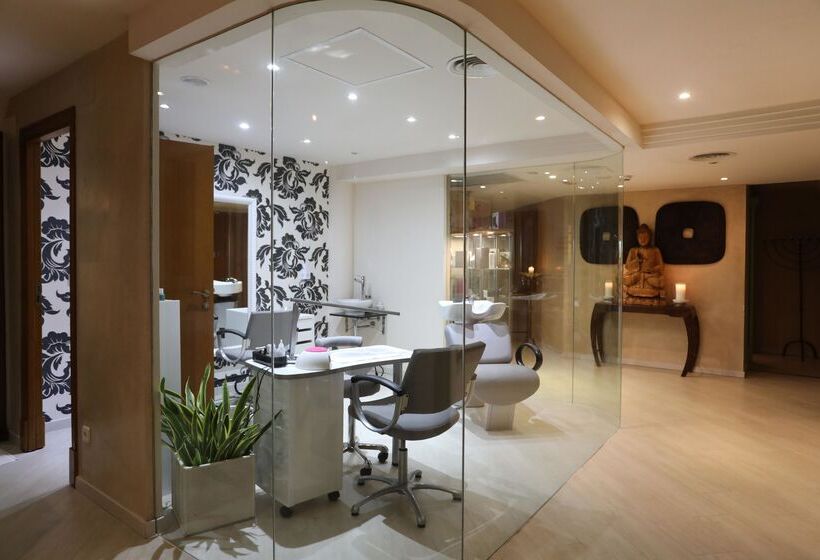 Mon Port Hotel & Spa