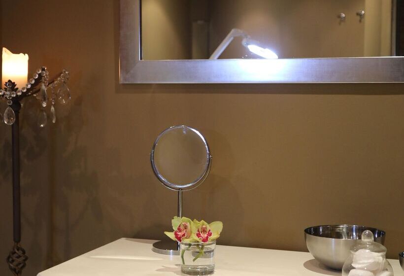 Mon Port Hotel & Spa