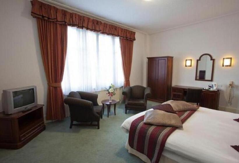 Отель North Stafford