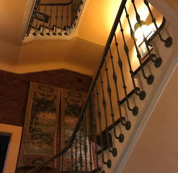 فندق Palacio De Libardon