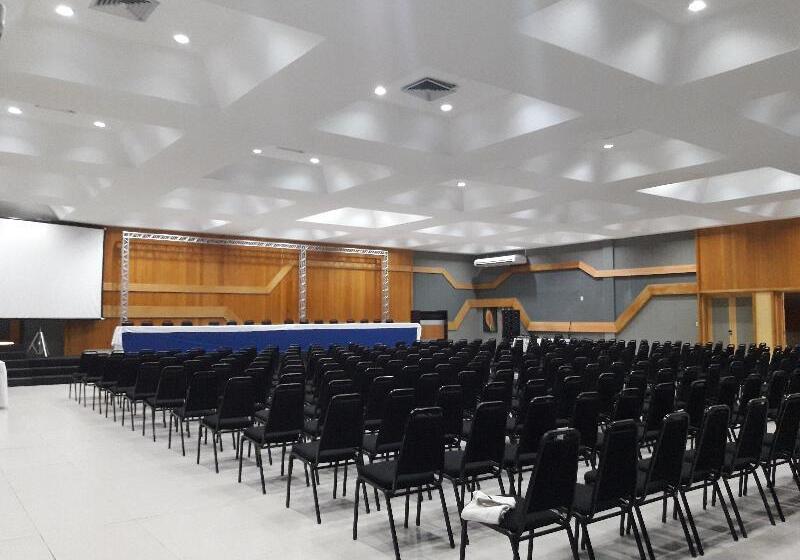 فندق Parque Da Costeira