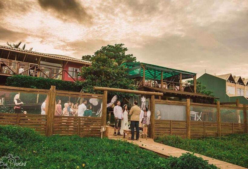 فندق Pousada La Luna   Frente Mar