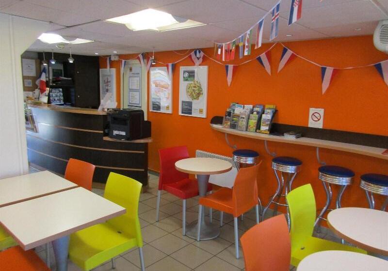 בית מלון כפרי Premiere Classe Avignon Le Pontet