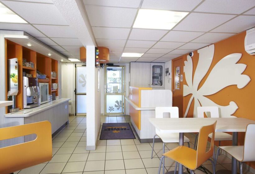 Отель Premiere Classe Beziers