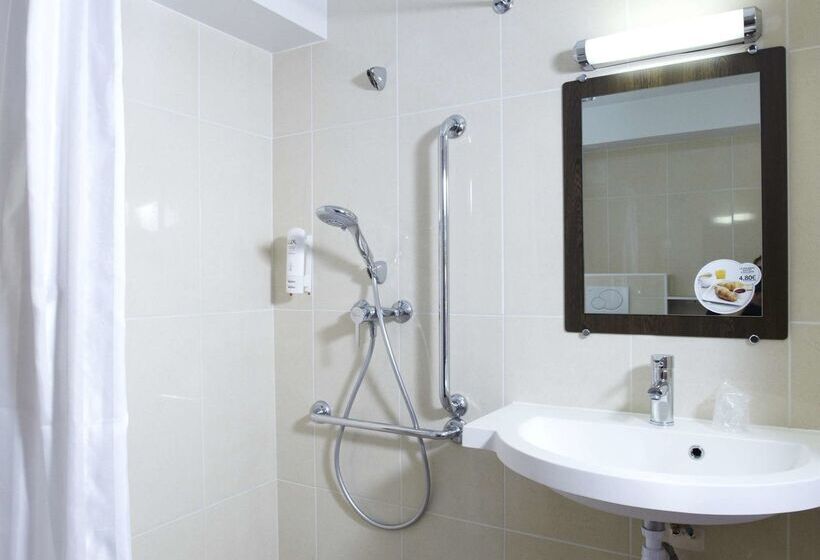 هتل Premiere Classe Beziers