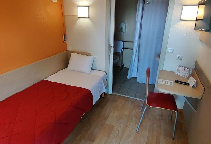 Отель Premiere Classe Beziers