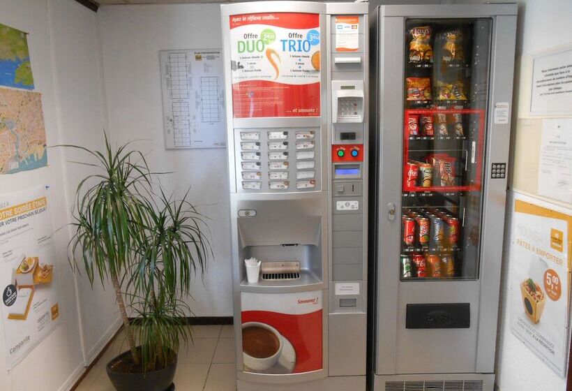 فندق Premiere Classe Brest Gouesnou Aeroport