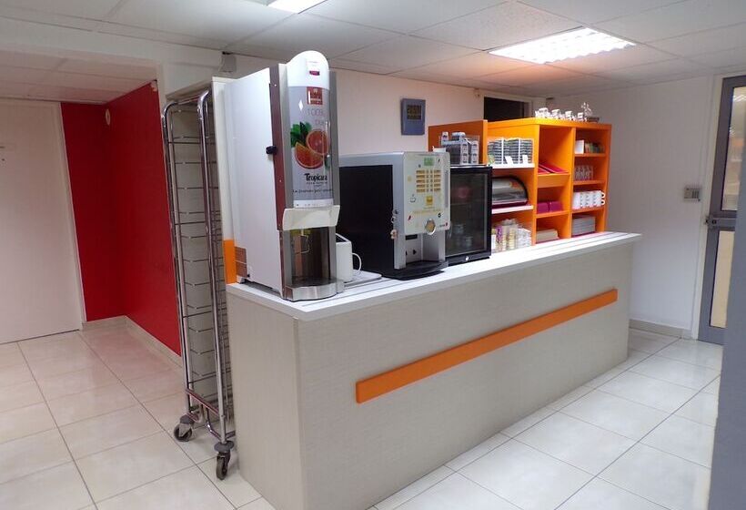 فندق Premiere Classe Cambrai Proville