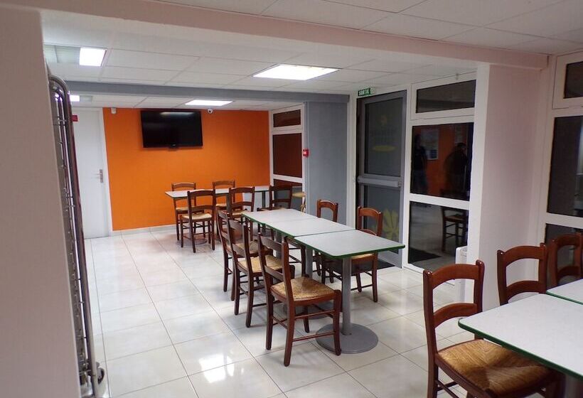 فندق Premiere Classe Cambrai Proville