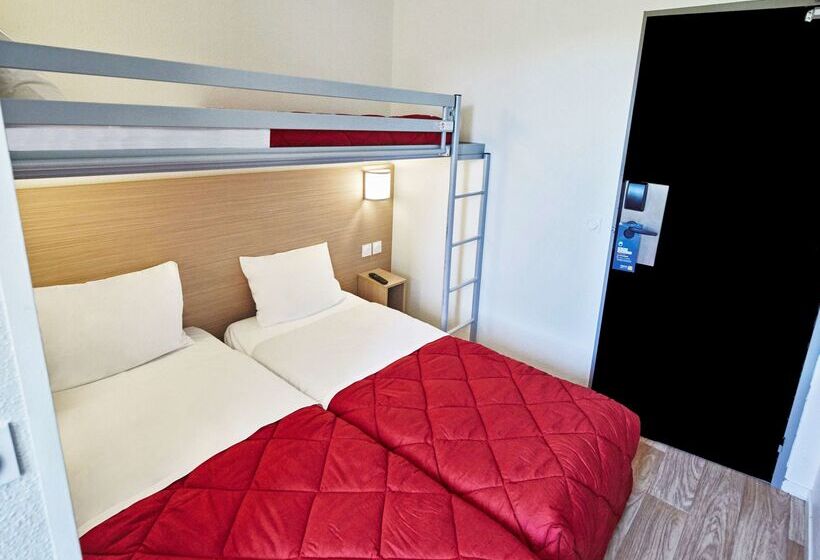 Отель Premiere Classe Cergy Saint Christophe