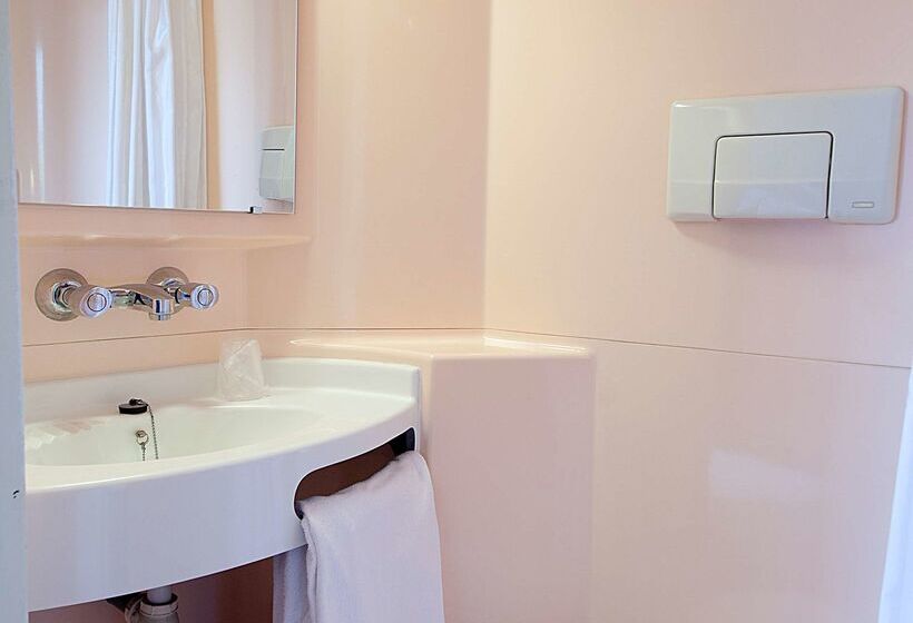 호텔 Première Classe Clermont Ferrand Aubière