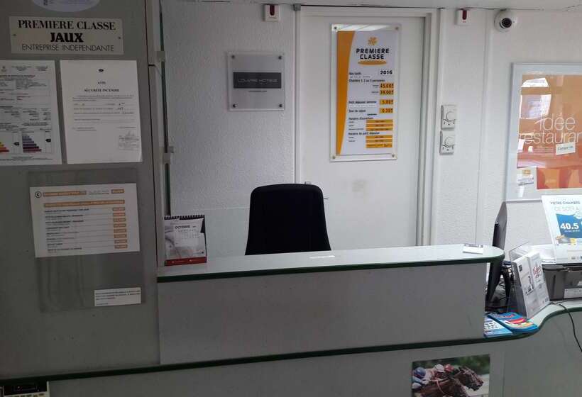 酒店 Premiere Classe Compiegne  Jaux