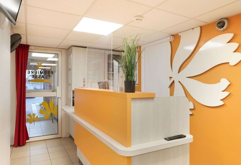 ホテル Premiere Classe Fleury Merogis