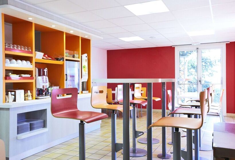 בית מלון כפרי Premiere Classe Geneve   Saint Genis Pouilly