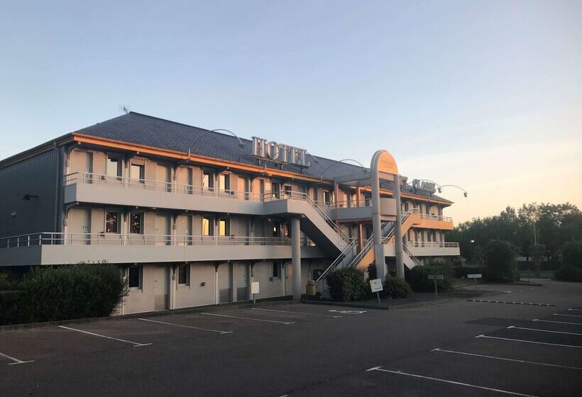 Отель Premiere Classe Honfleur