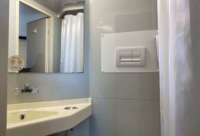 בית מלון כפרי Premiere Classe La Rochelle Sud  Angoulins