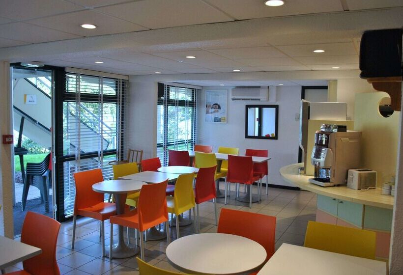 Отель Premiere Classe Lille Ouest  Lomme