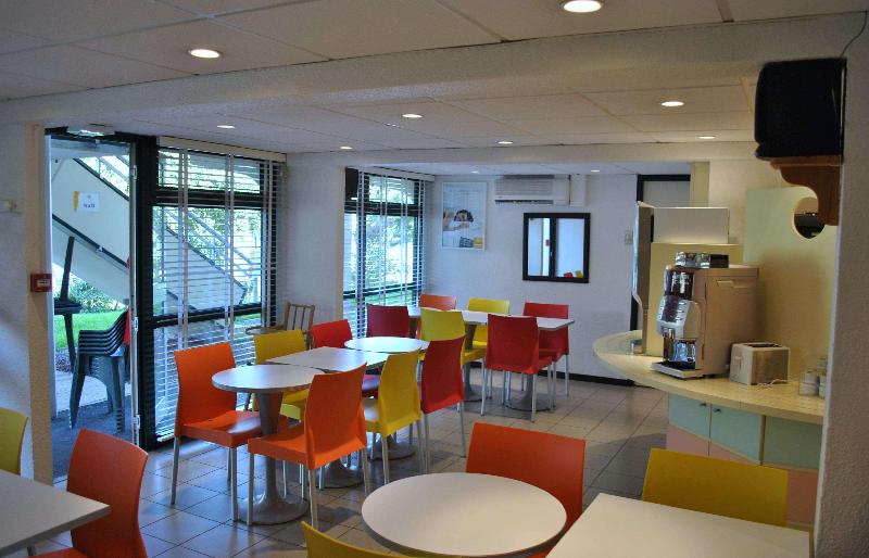 Отель Premiere Classe Lille Ouest  Lomme