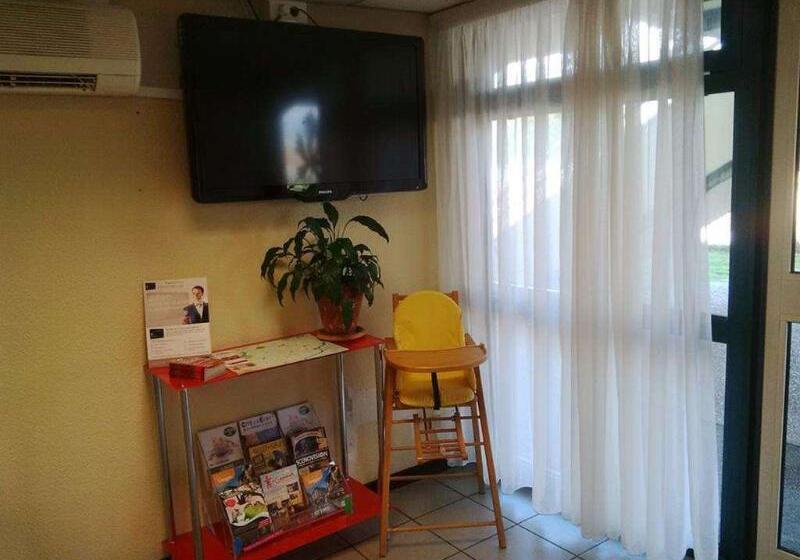 فندق Premiere Classe Limoges Nord